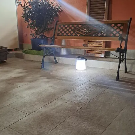 Bed & Breakfast Casa V-ale *