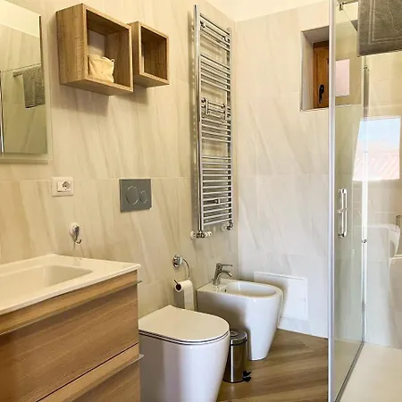 Bed & Breakfast Casa V-ale *