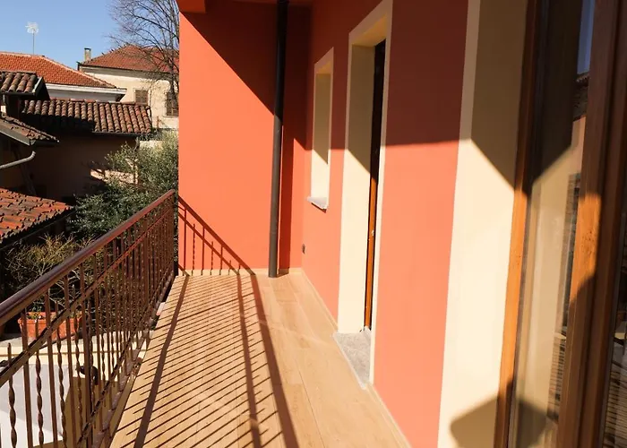 Casa V-ale *